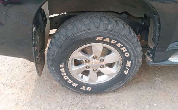 MITSUBISHI PAJERO SPORT 2.5L GLX (4X4)