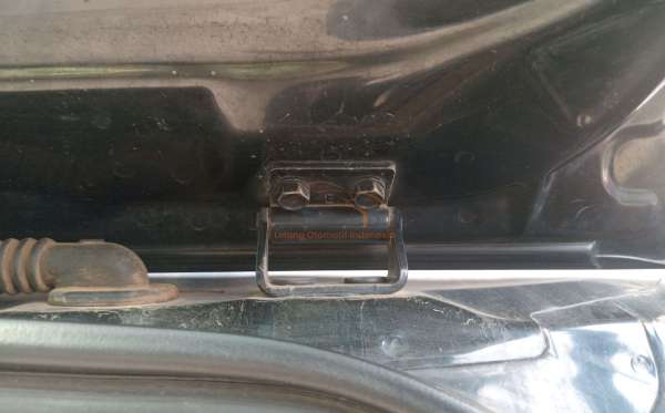 MITSUBISHI PAJERO SPORT 2.5L GLX (4X4)