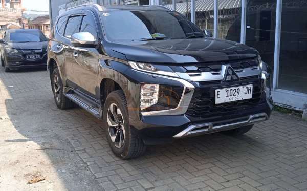 MITSUBISHI  PAJERO  SPORT 2.4L DAKAR-L (4X2)