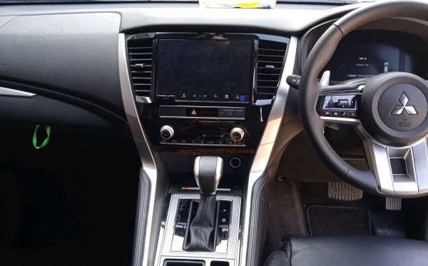 MITSUBISHI  PAJERO  SPORT 2.4L DAKAR-L (4X2)