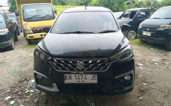SUZUKI ERTIGA