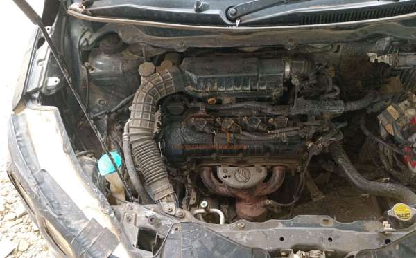 SUZUKI ERTIGA