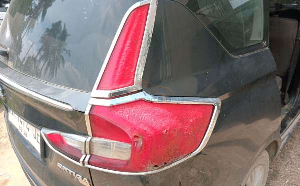 SUZUKI ERTIGA