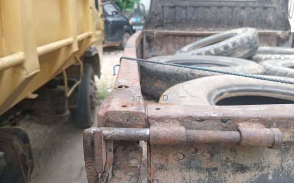 SUZUKI MEGA CARRY PU