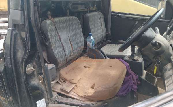 SUZUKI MEGA CARRY PU