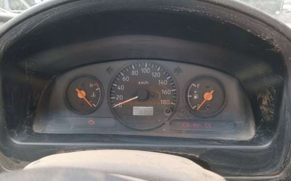 SUZUKI MEGA CARRY PU