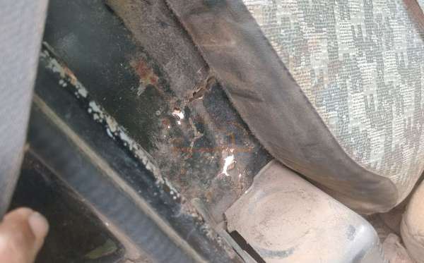 SUZUKI MEGA CARRY PU
