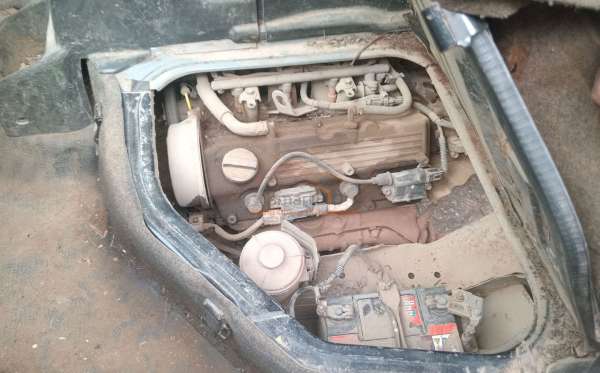 SUZUKI MEGA CARRY PU