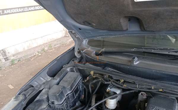 TOYOTA AVANZA