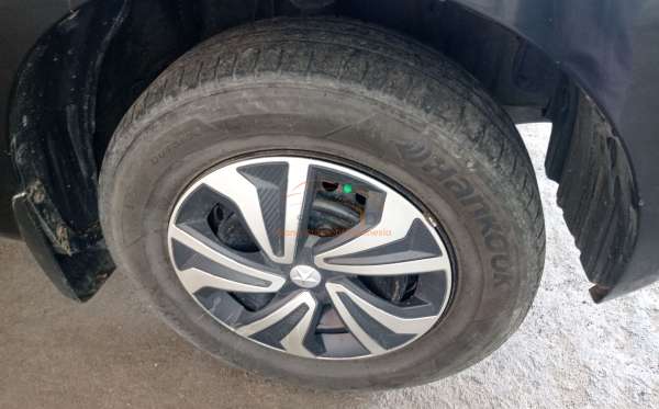 TOYOTA AVANZA