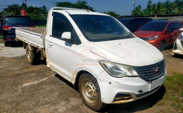 WULING  FORMO  MAX