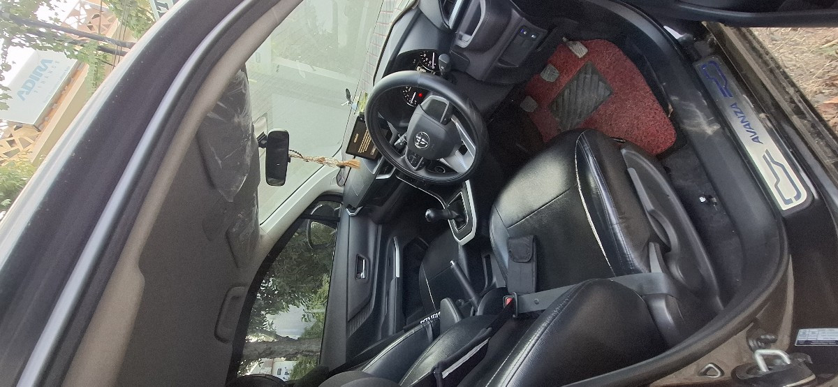TOYOTA  AVANZA  1.5 G