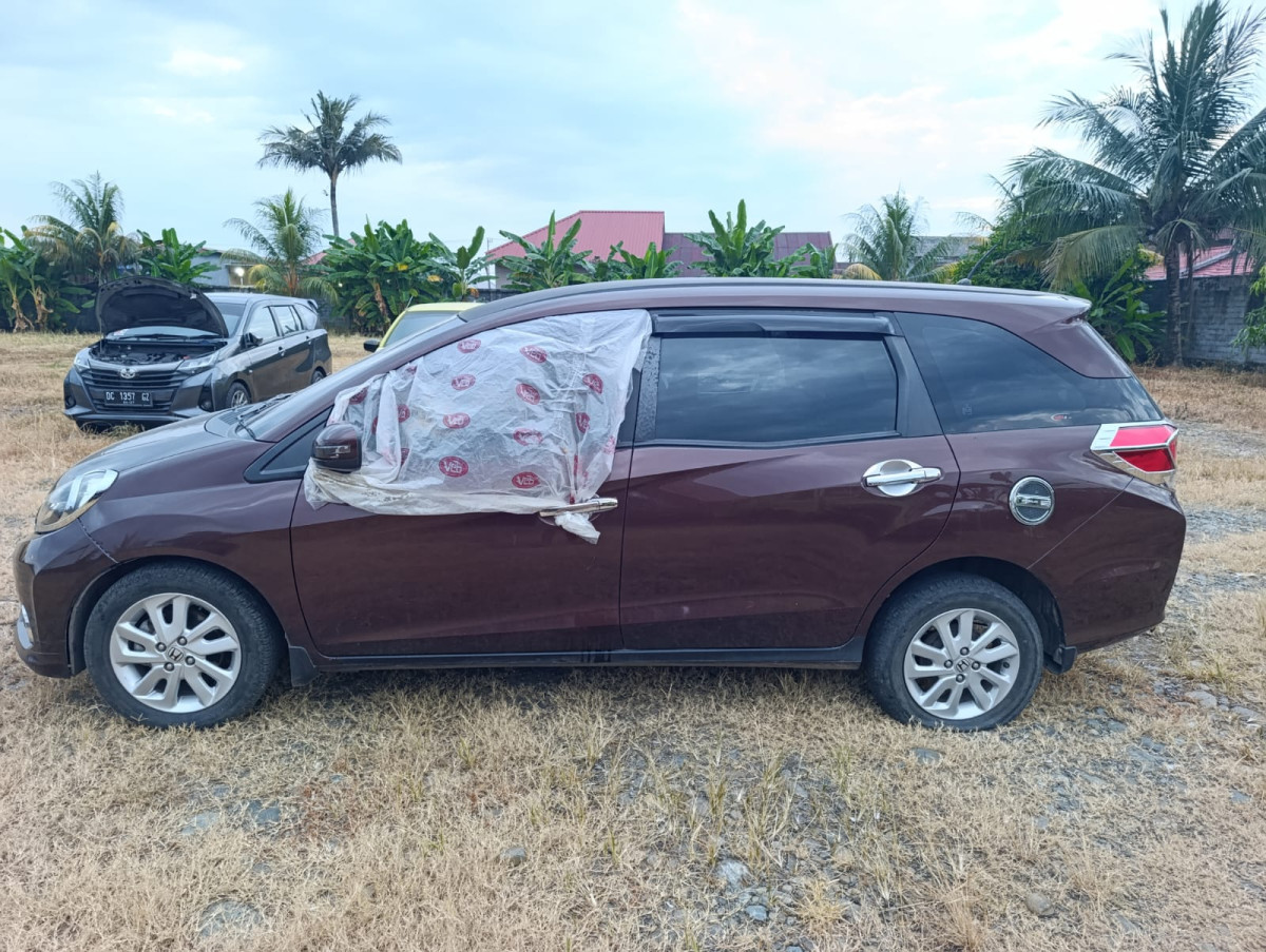 HONDA MOBILIO