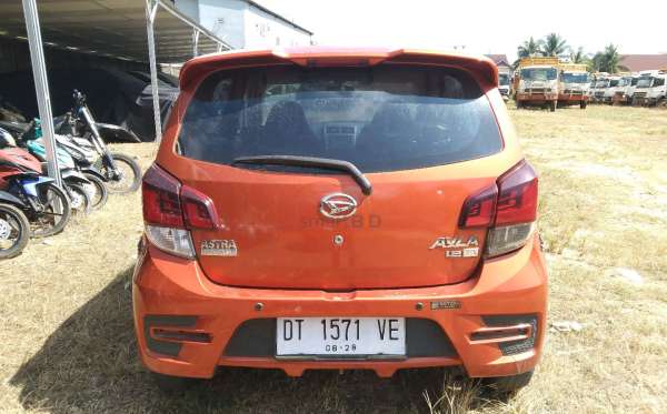 DAIHATSU AYLA 1.2R