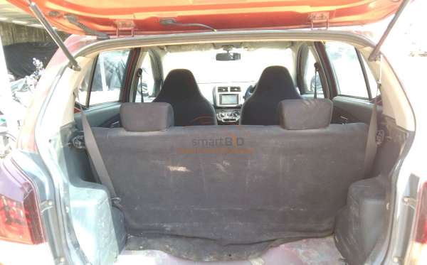 DAIHATSU AYLA 1.2R
