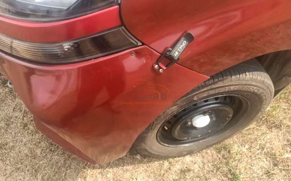 DAIHATSU XENIA 1.3 X
