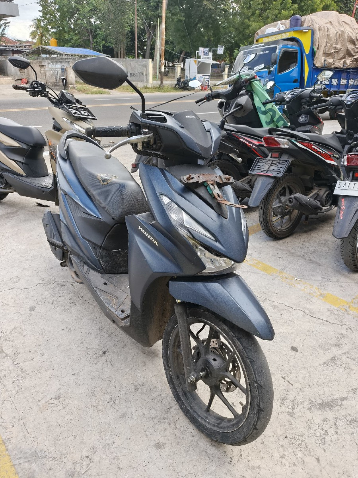 HONDA  BEAT