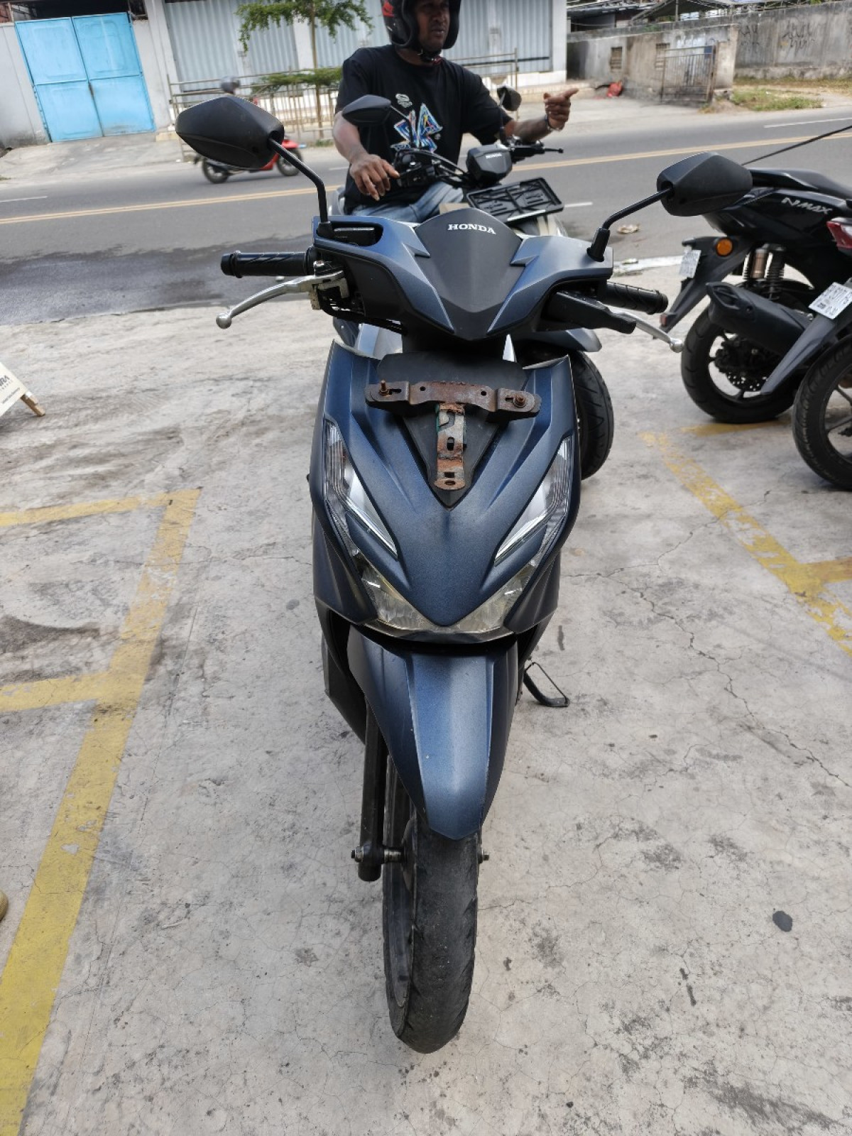 HONDA  BEAT