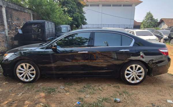 HONDA ACCORD CR2