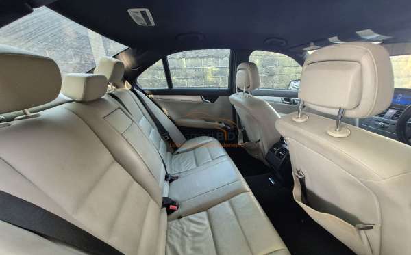 MERCEDES BENZ C250