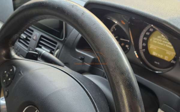 MERCEDES BENZ C250
