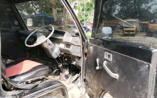 MITSUBISHI L300 PU FB-R (4X2)