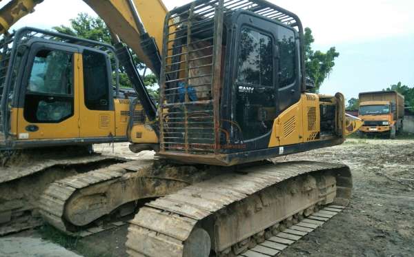 SANY SY215C