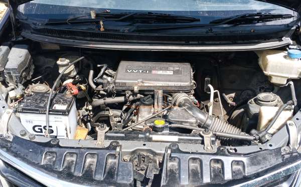 TOYOTA AVANZA 1.3 E
