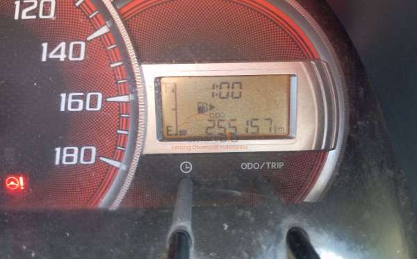 TOYOTA AVANZA 1.3 E