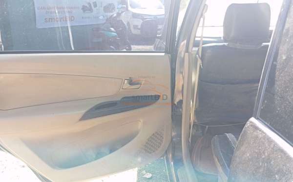 TOYOTA AVANZA 1.3 E