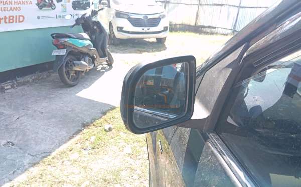 TOYOTA AVANZA 1.3 E
