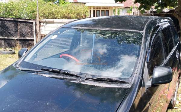 TOYOTA AVANZA 1.3 E