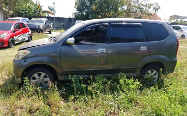 TOYOTA AVANZA 1.3 G