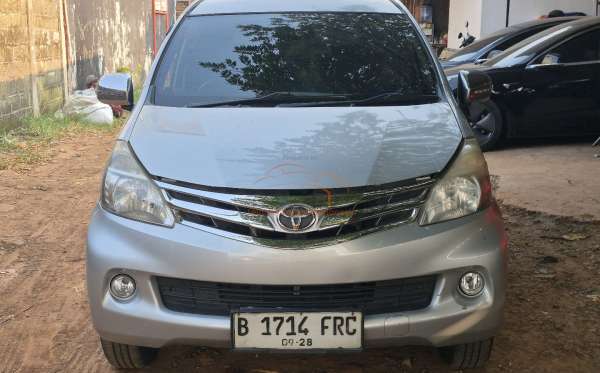 TOYOTA AVANZA G