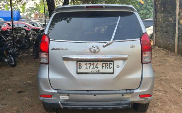 TOYOTA AVANZA G