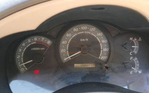TOYOTA INNOVA G