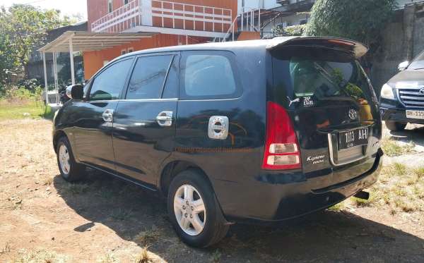 TOYOTA INNOVA G