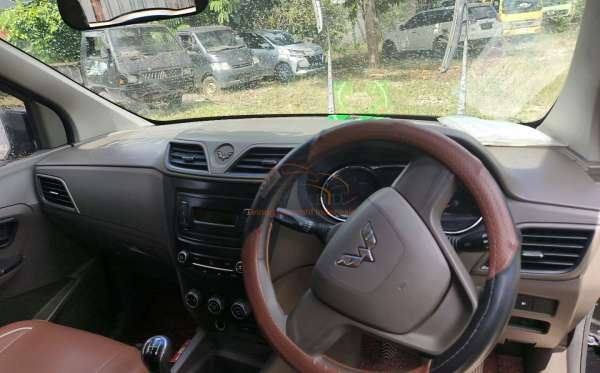 WULING CONFERO 1.5 DB MY (4X2)