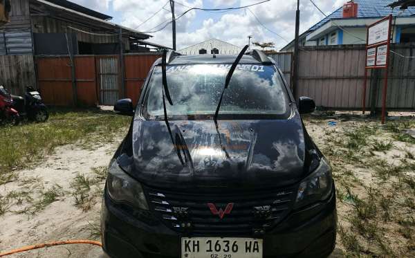 WULING CONFERO 1.5 DB MY (4X2)