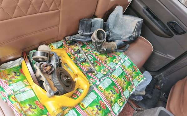 WULING CONFERO 1.5 DB MY (4X2)