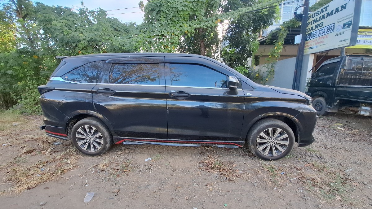 TOYOTA  AVANZA  1.5 G