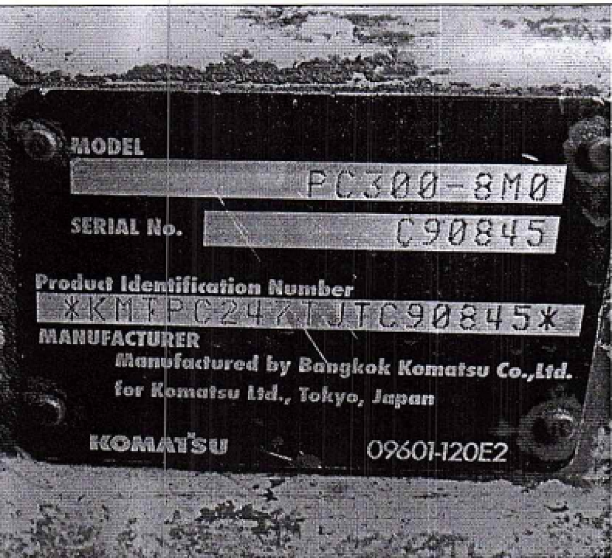 KOMATSU EXCAVATOR