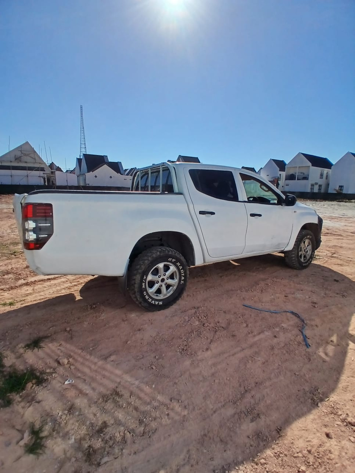 MITSUBISHI TRITON DC
