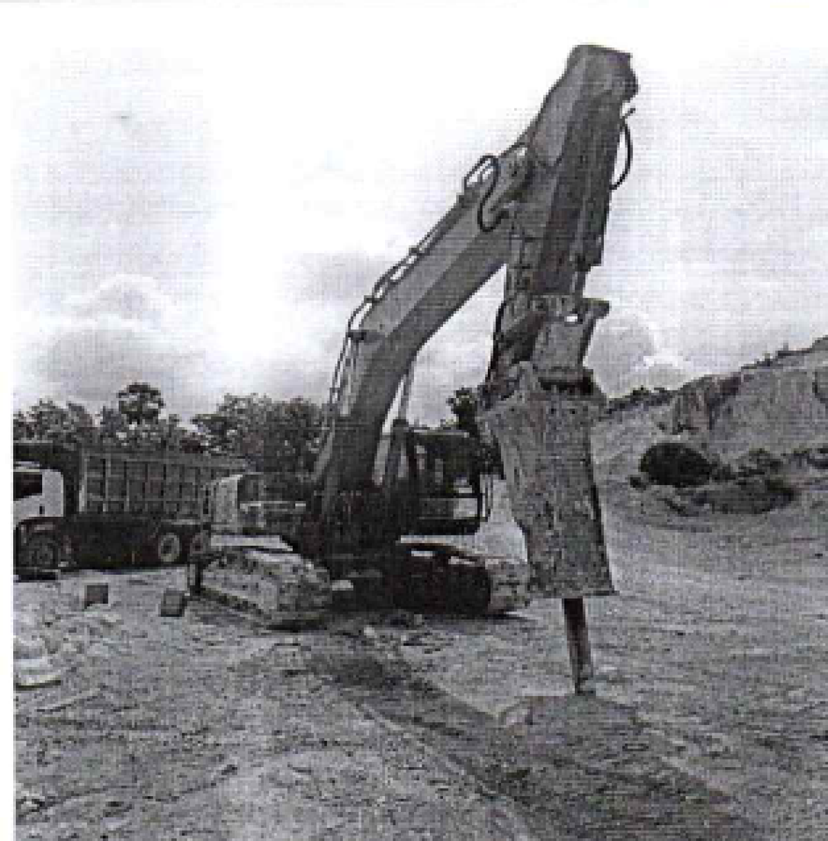 HITACHI ZX 350H-5G