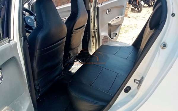 DAIHATSU AYLA 1.0 X