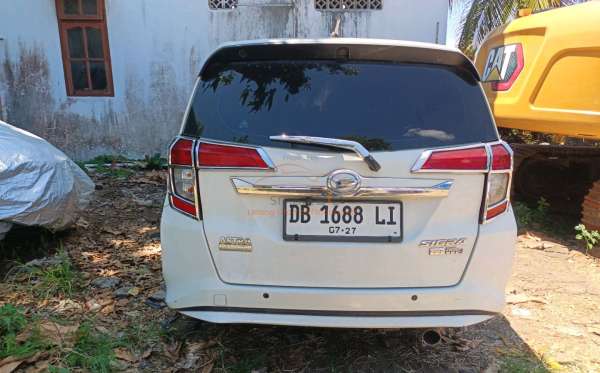 DAIHATSU SIGRA R