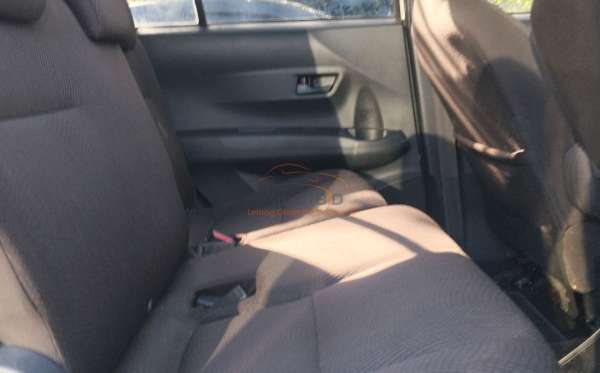 DAIHATSU SIGRA