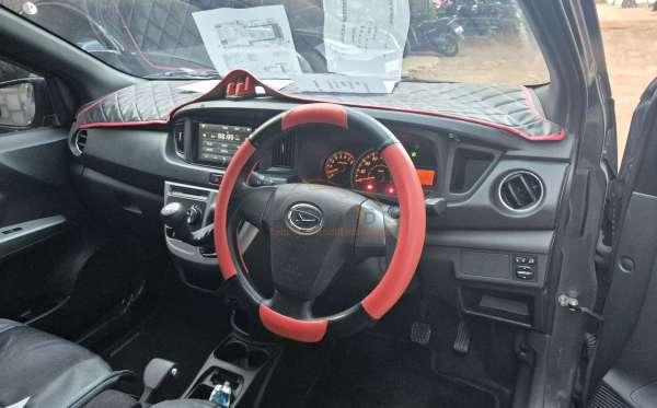 DAIHATSU SIGRA R