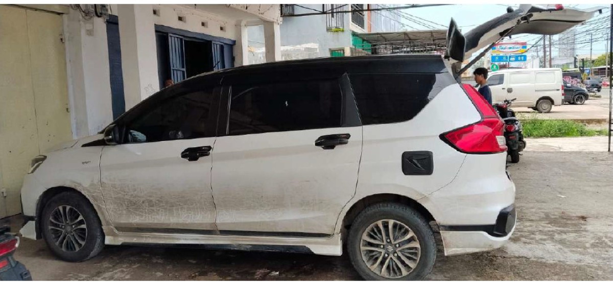 SUZUKI ERTIGA