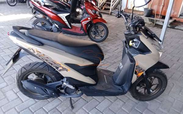 HONDA  BEAT STREET